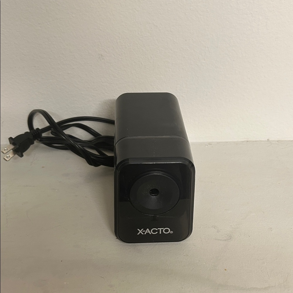 Black Electric Pencil Sharpener